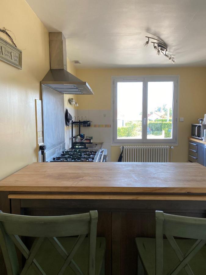Vendee - Petite Maison De Vacances La Genetouze  Buitenkant foto